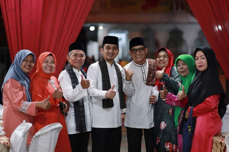 Wakil Wali Kota Solok Ramadhani Kirana Putra bersama Pengurus LKAAM, KAN dan Ninikmamak Kota Solok
